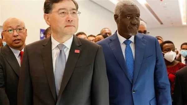 وزير الخارجية الصيني ورئيس مفوضية الاتحاد الأفريقي